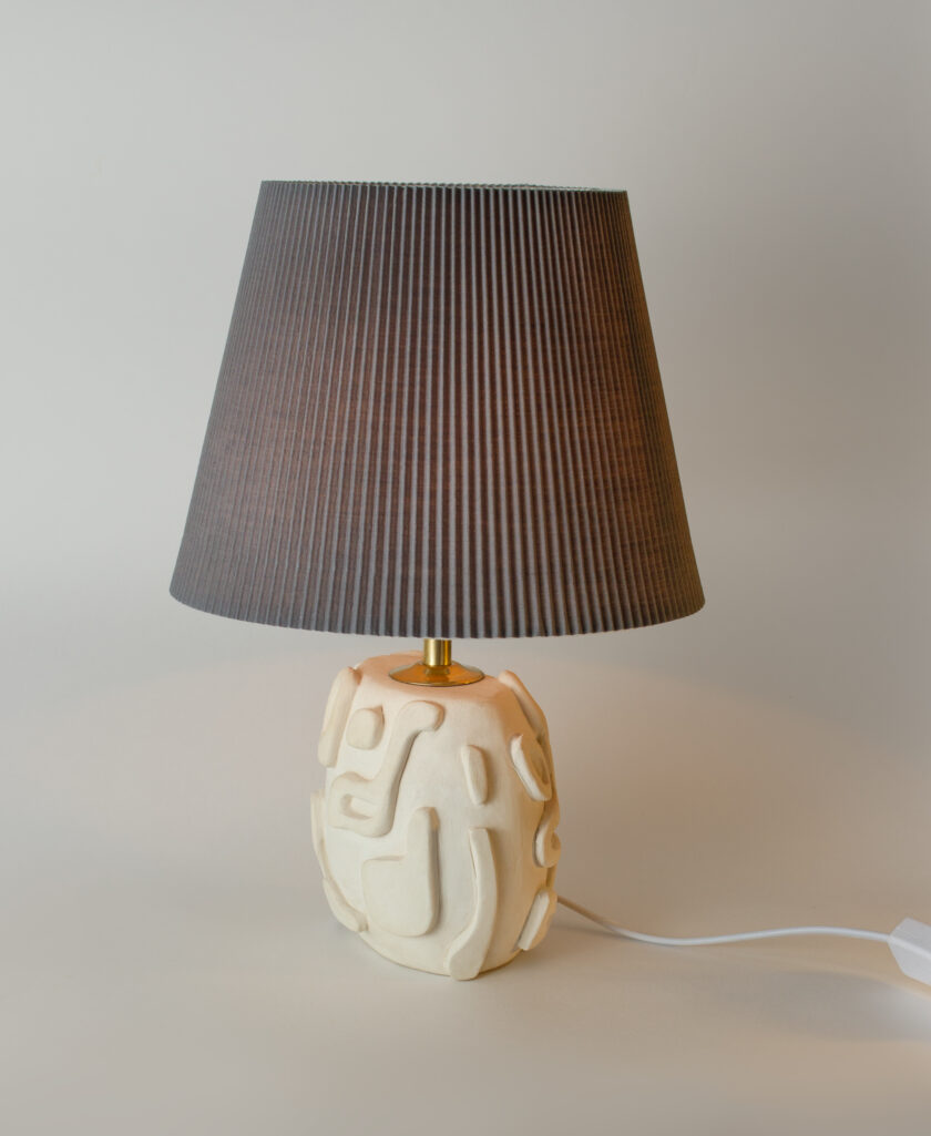 ceramic table lamp with lampshade rock bas-relief