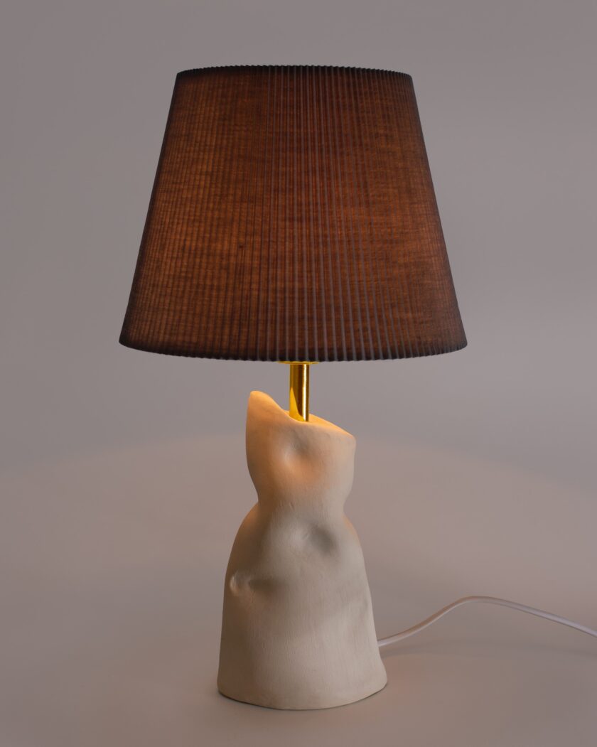 table lamp with lampshade